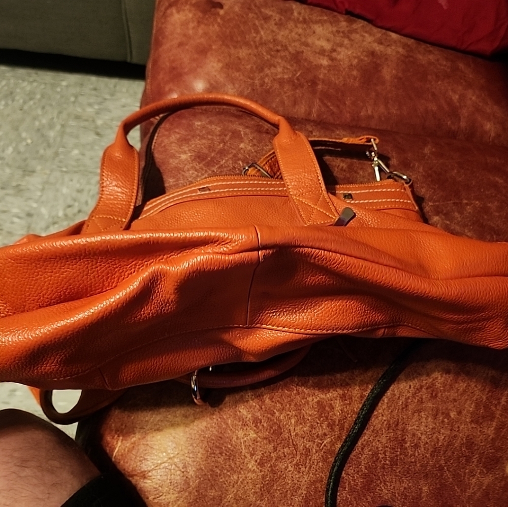 Cuore & Pelle Leather Purse W/Metal Strap Connection Lg Bag - Picture 6 of 7